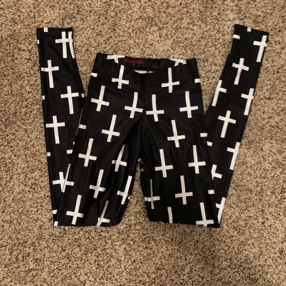 Blackmilk St Peter Leggings